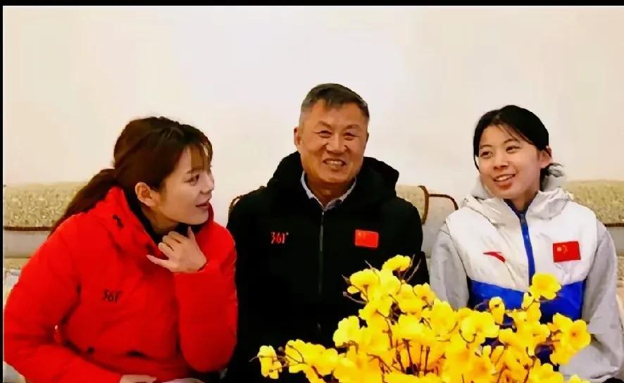 奇迹！一家两个留守儿童，全部成为国手。江苏睢宁县邱集镇五一村，徐凤威和她的姐姐