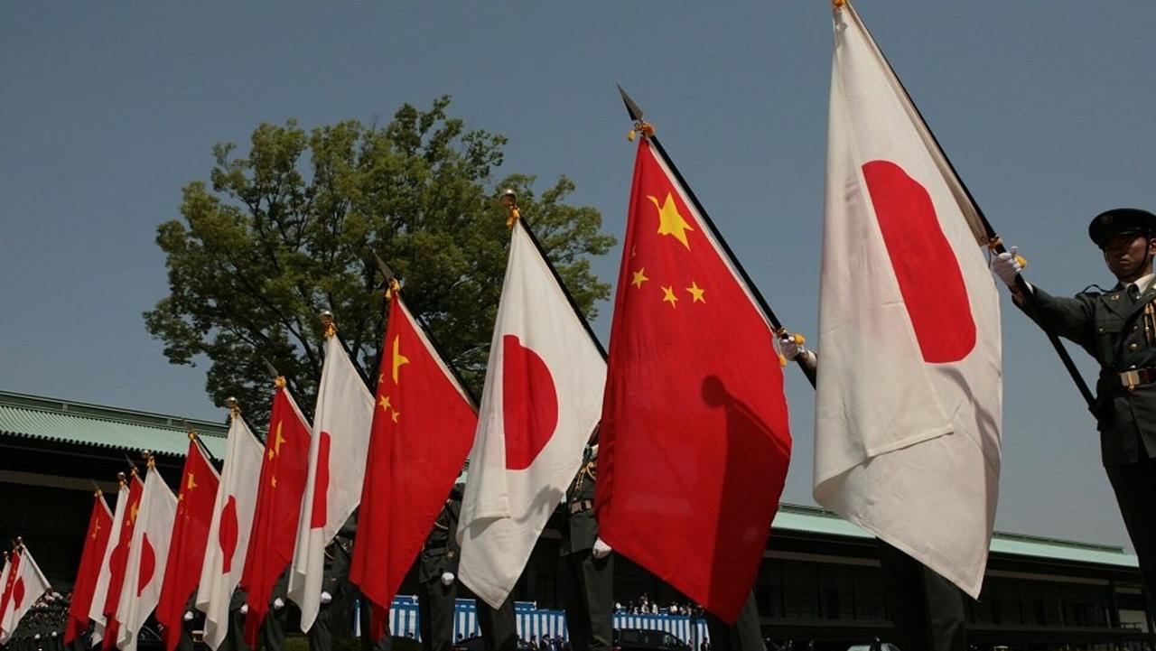 日议员团时隔多月访华，僵局松动，释放两个关键信号按照日媒的说法，日本跨党派议