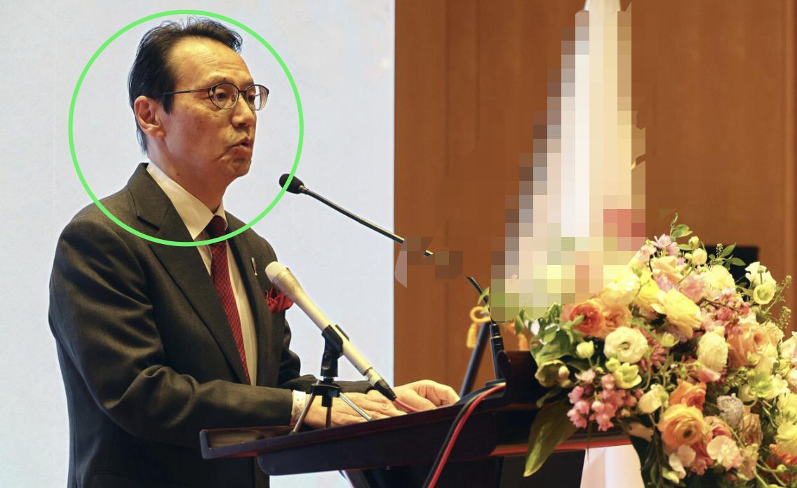 日方还在幻想中方让步，还在幻想高市早苗的强硬能令中方最终妥协。日本驻华大使强调“