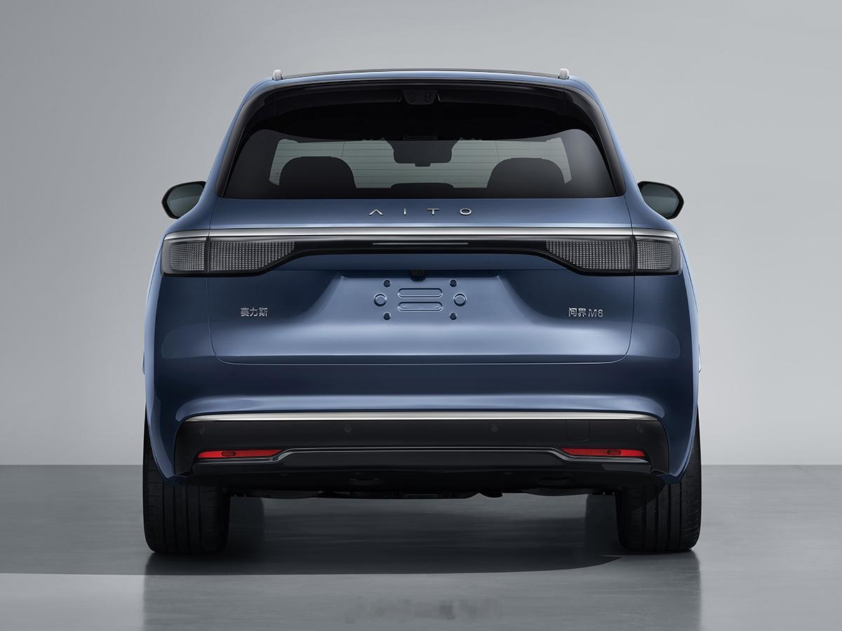 鸿蒙智行2026款问界M8插混增程版车型完成工信部申报，预计在北京车展期间发布。