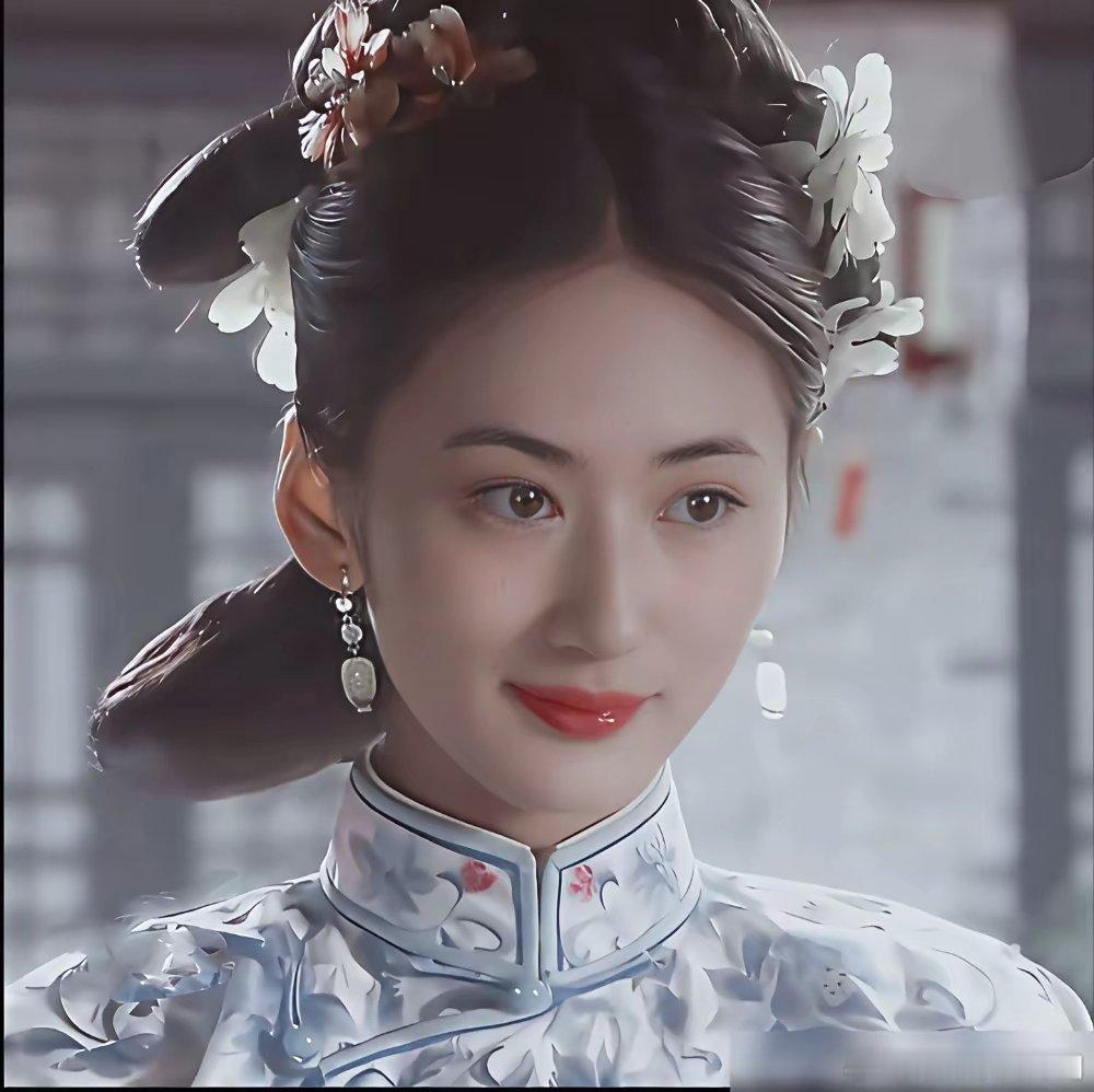 重看《步步惊心》，才发现十三爷根本没想娶绿芜。养蜂夹道十年，她进去陪他，生下承欢