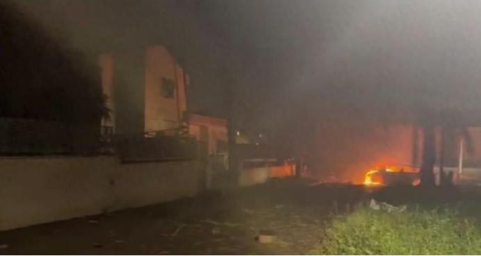 以色列迪莫纳被伊导弹击中，国际原子能机构：未影响附近核研究中心 当地时间21