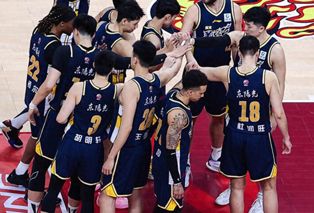 五国手、四外援！广东完成超级补强，大胆预测！新赛季有望成为最大黑马上赛季季后