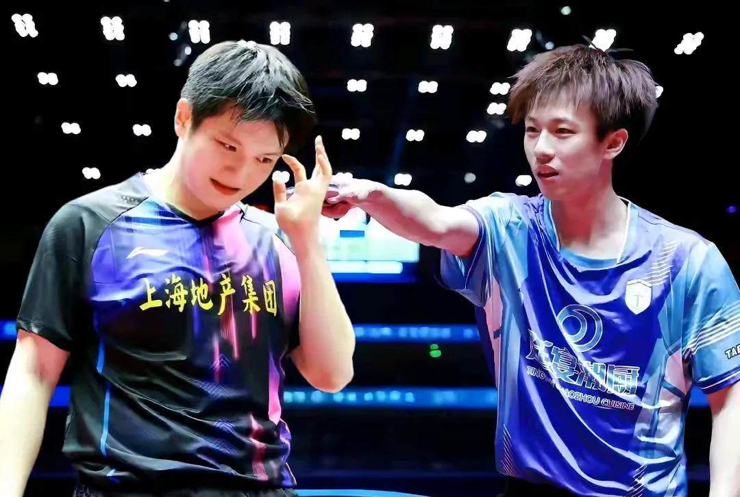 那个无敌少年樊振东又回来了，昨天乒超俱乐部比赛，樊振东一日四赛，上午3比2胜徐瑛