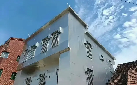 自建房最牛的防盗装修，不接受反驳。[抱抱][抱抱][抱抱]