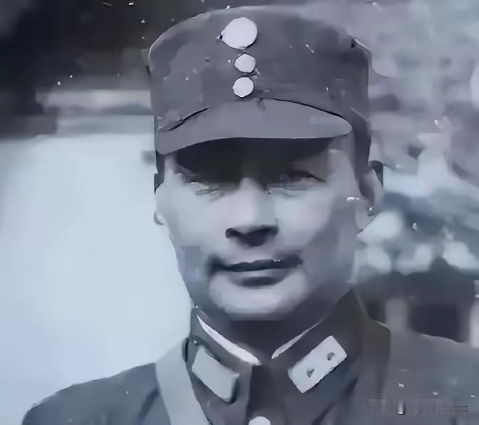 国军最荒唐团长！领全团军饷一夜赌光，糊弄全军，最终死得极其潦草民国乱世，国