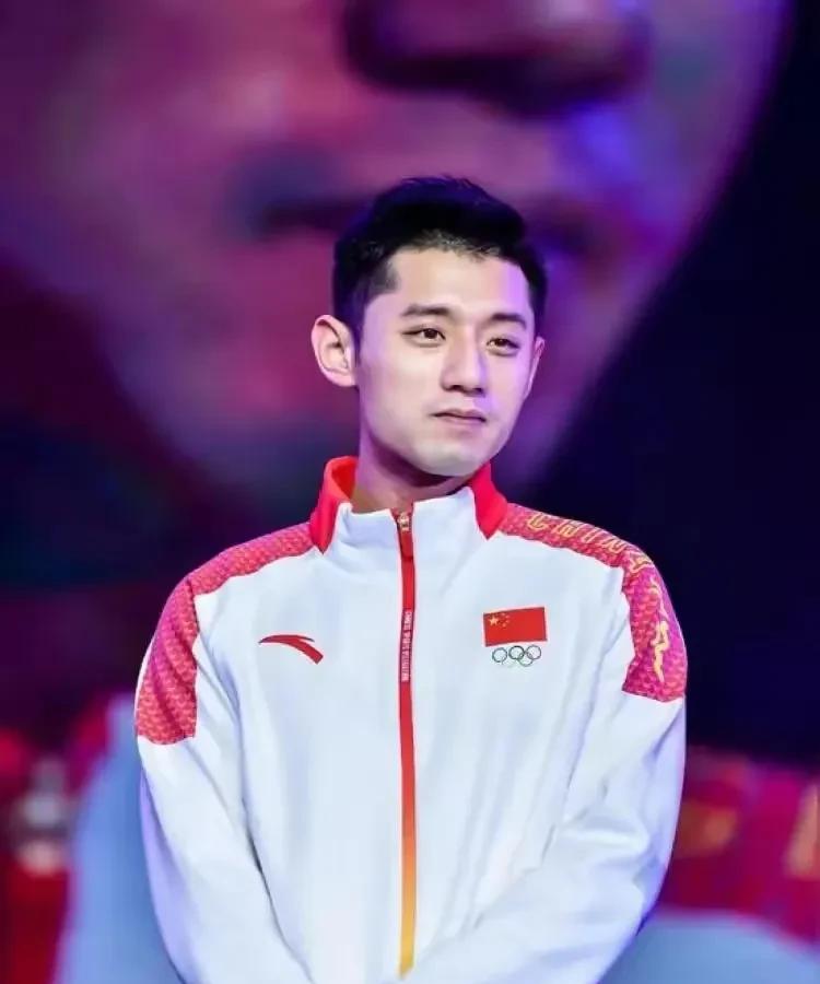 王楚钦和张继科咋比，一个左手一个右手，培养框架就不一样。王楚钦兼三兼四一个周期
