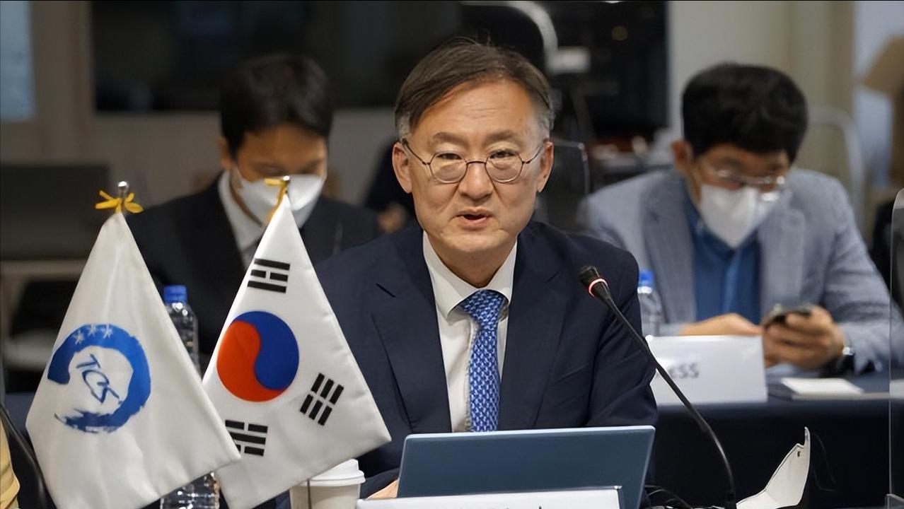 韩国专家最近说了句大实话。原话：中日一旦开战，就算西方派了支援过来，全世界也没
