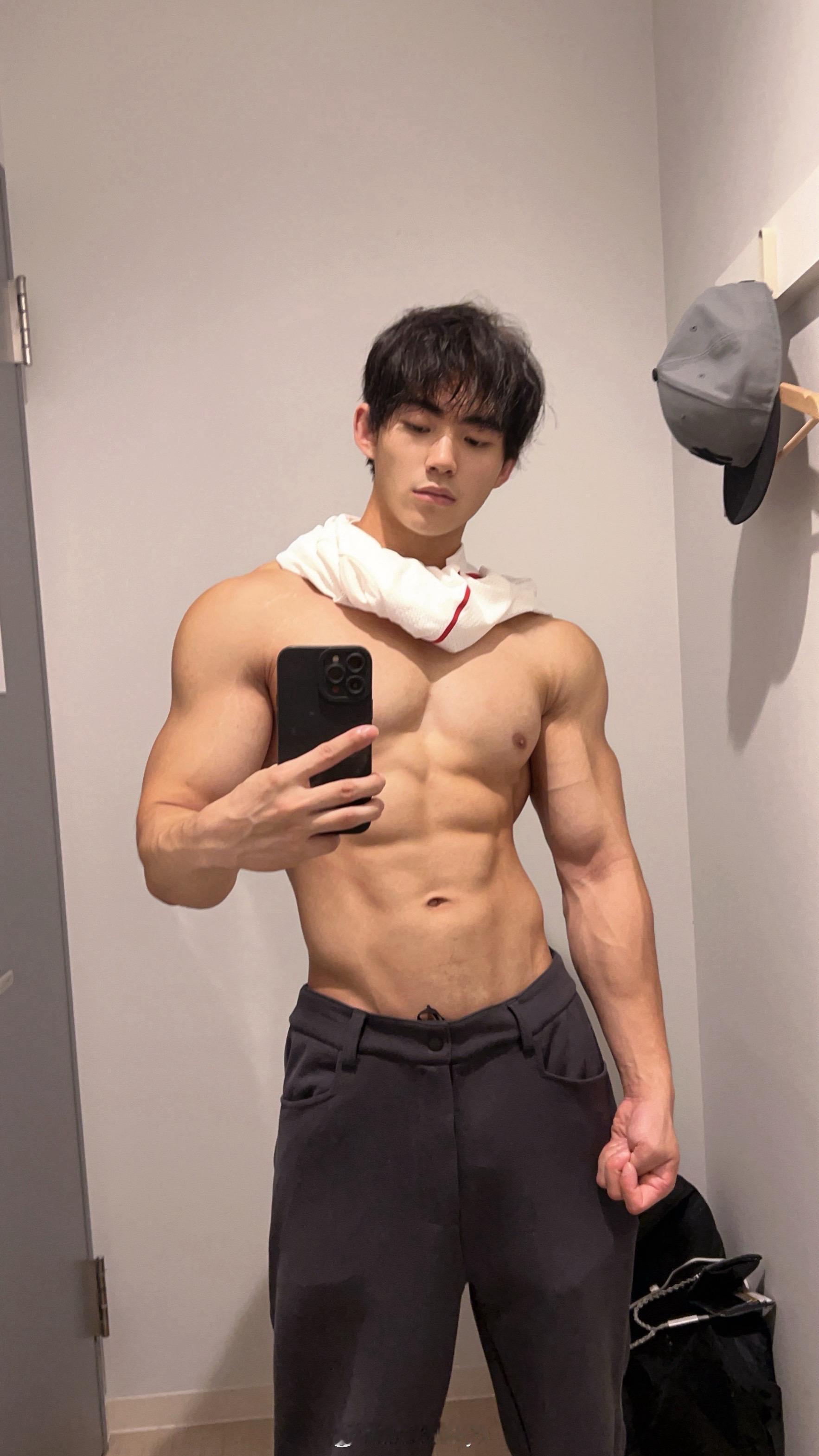 🤳