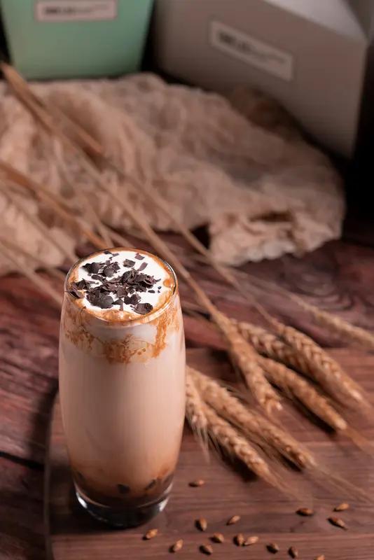 奶茶店为啥不卖热水花几十块买奶茶，想多要杯热水都被拒！不是商家抠门，背后全是