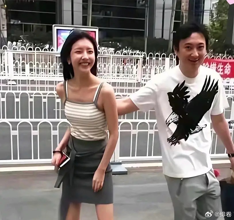 王思聪那么多女友，唯独北京舞蹈学院的豆得儿，被说是真爱