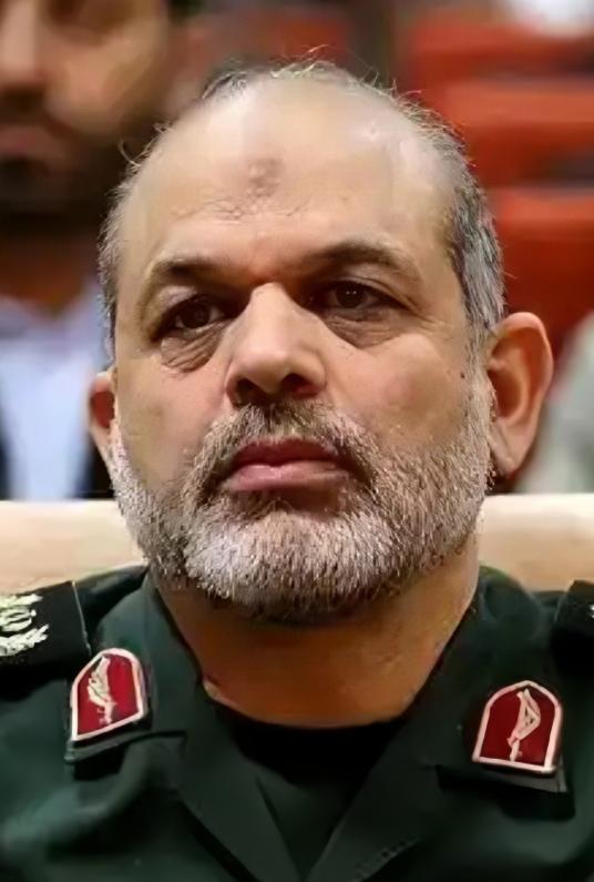 关键时刻，伊朗把一个全球通缉犯请出山此人正是美国头号死对头艾哈迈德・瓦希迪