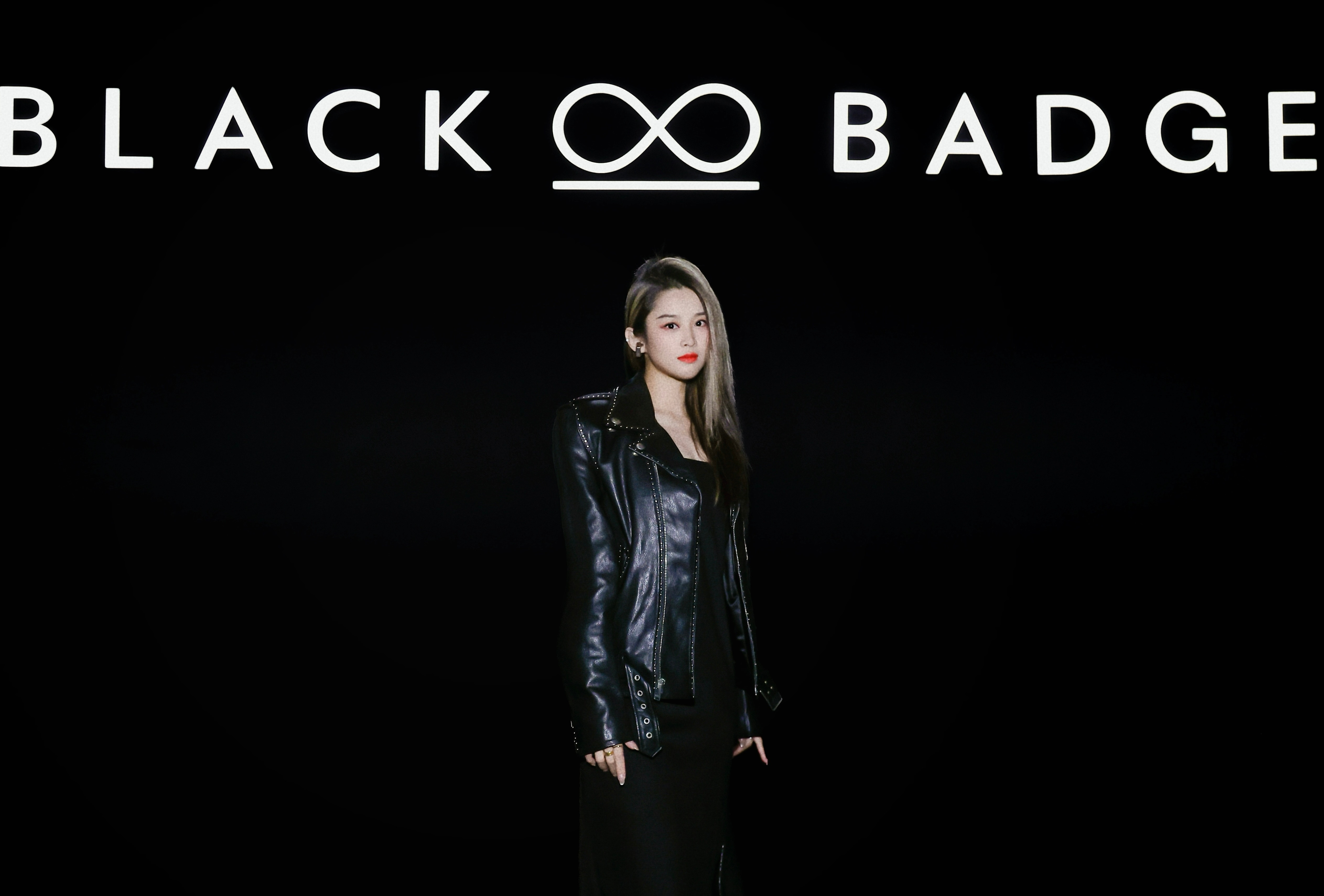 劳斯莱斯BLACKBADGENIGHT♾️耀现暗夜之境劳斯莱斯[超话