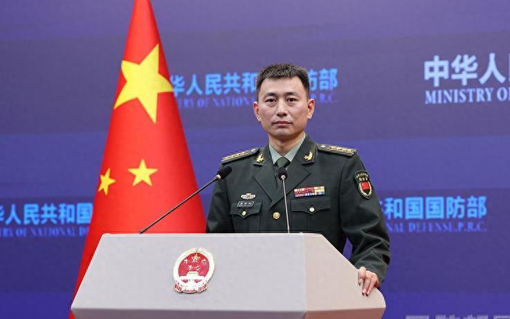 11月1日，郑丽文正式接任国民党主席。 大陆“沉寂”三天后，人民日报突然发文