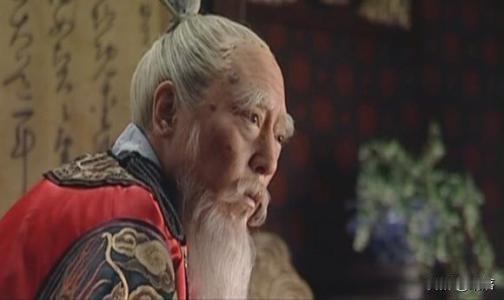 吴桥兵变的孔有德其实蛮悲剧的。只因手下偷了一只鸡便引发了吴桥兵变。孔有德这人