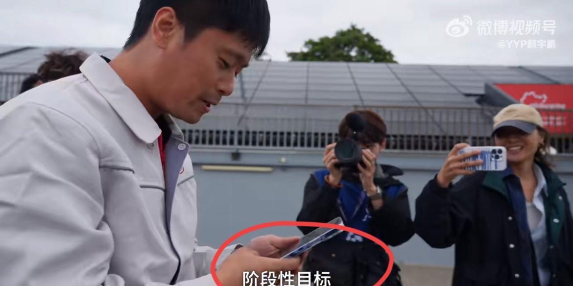 比亚迪：“世界第一！还有谁？”友商：“你都下死手了，能还有谁？这回是真的没谁了