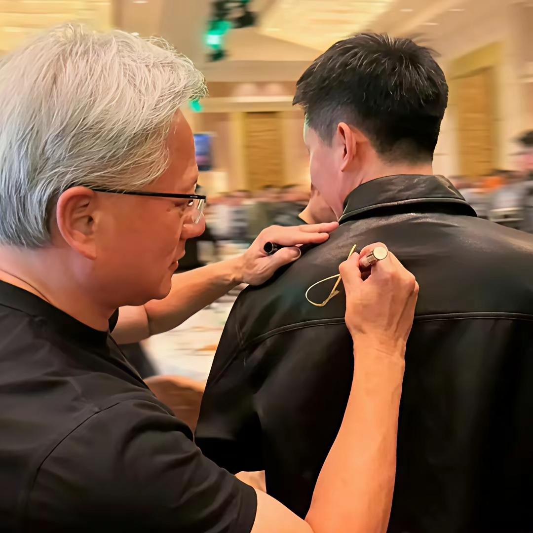 英伟达北京开年会，一个小伙抽中特等奖，不是红包不是购物卡也不是手机电脑什么，而是