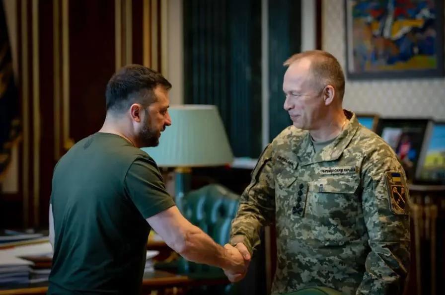 乌军总司令希尔斯基现在承认了乌军在扎波罗热州的困境，承认失去了三个定居点。但希尔