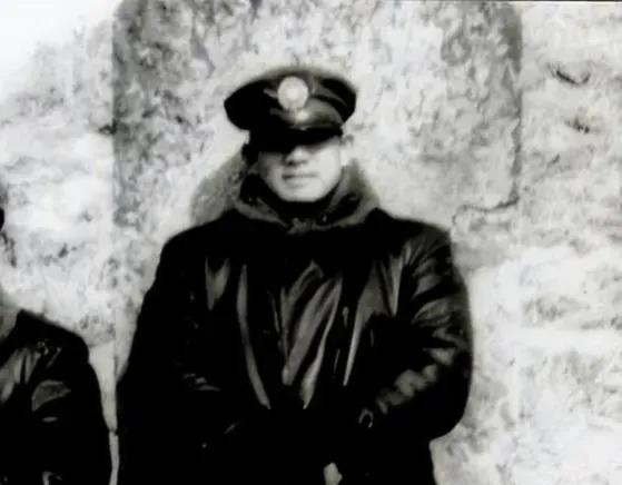 张灵甫到底啥水平？杠杠的粟裕强敌！孟良崮战前，关于进攻华野总部坦埠，张灵甫多