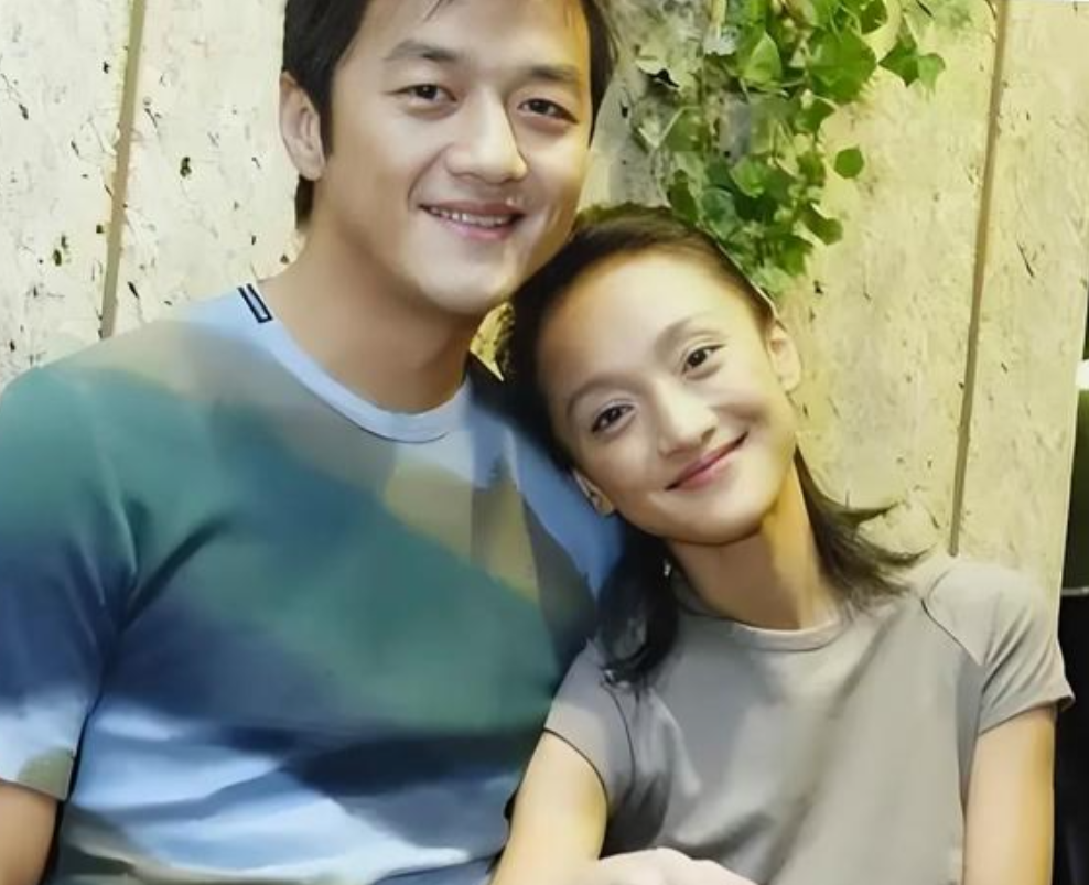 “李亚鹏交往过的，哪个不是女神级别！”和王菲结婚后，李亚鹏忙于经商，常常半年