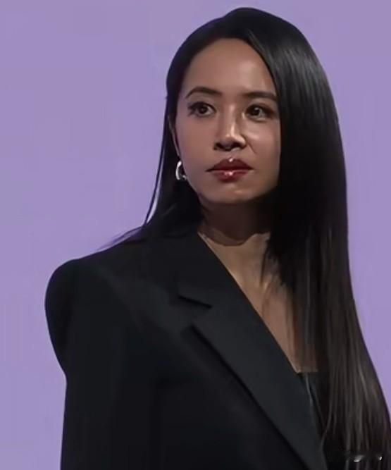 蔡依林生图45岁蔡依林活力这块比谁都厉害，演唱会精气神太好了又唱又跳，整个