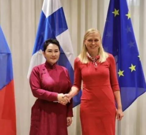 蒙古国可能要成为第二个乌克兰？据报道，蒙古国外长巴特策策格访问芬兰，双方发表联合