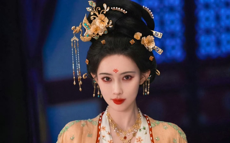 将门独后开机现场照将门独后定妆海报王鹤棣孟子义将门独后开机照王鹤棣