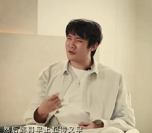 丁彦雨航在孙悦的节目中说，自己第一次进国家队，最终没能留下，跟王治郅有“很大关