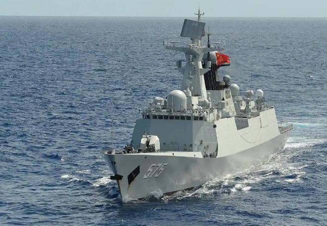 为什么没有国家买052D？因为就算中国白送，大多数国家都不敢要，因为养不起！