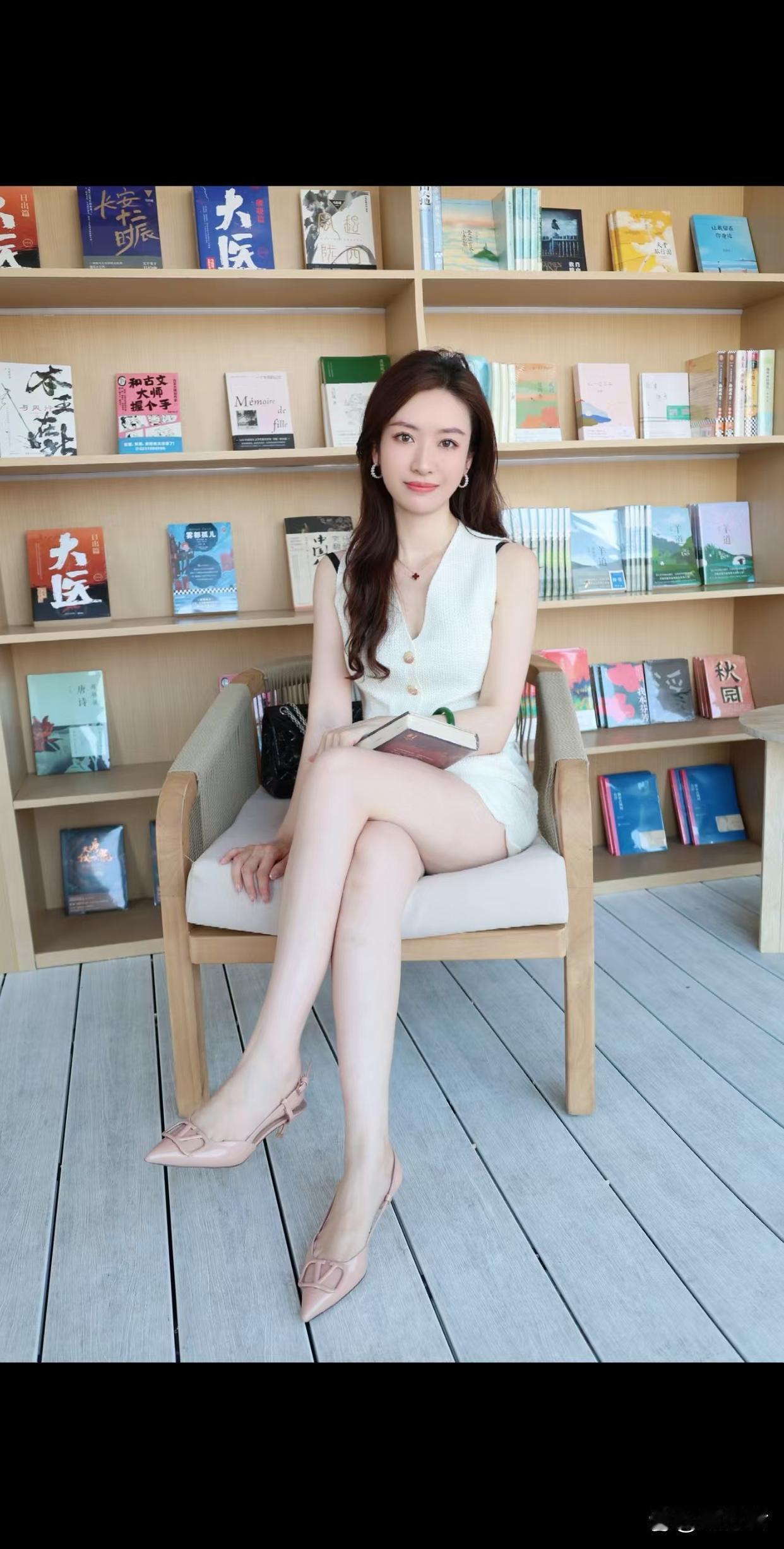 年龄会老，但美永不凋谢