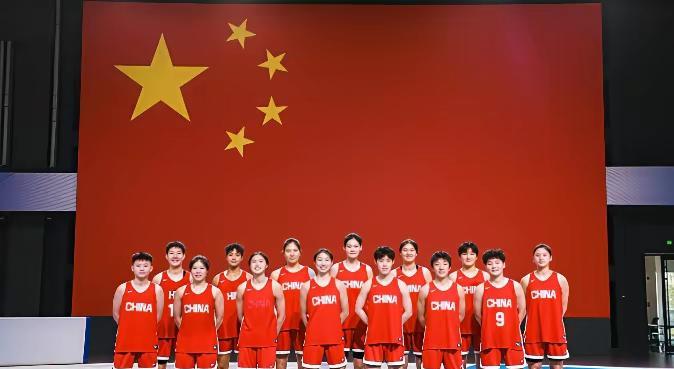 6号孟家艺，身高171公分，6分2助，最大的记忆就是速度真快。7号黄怡霏，身高