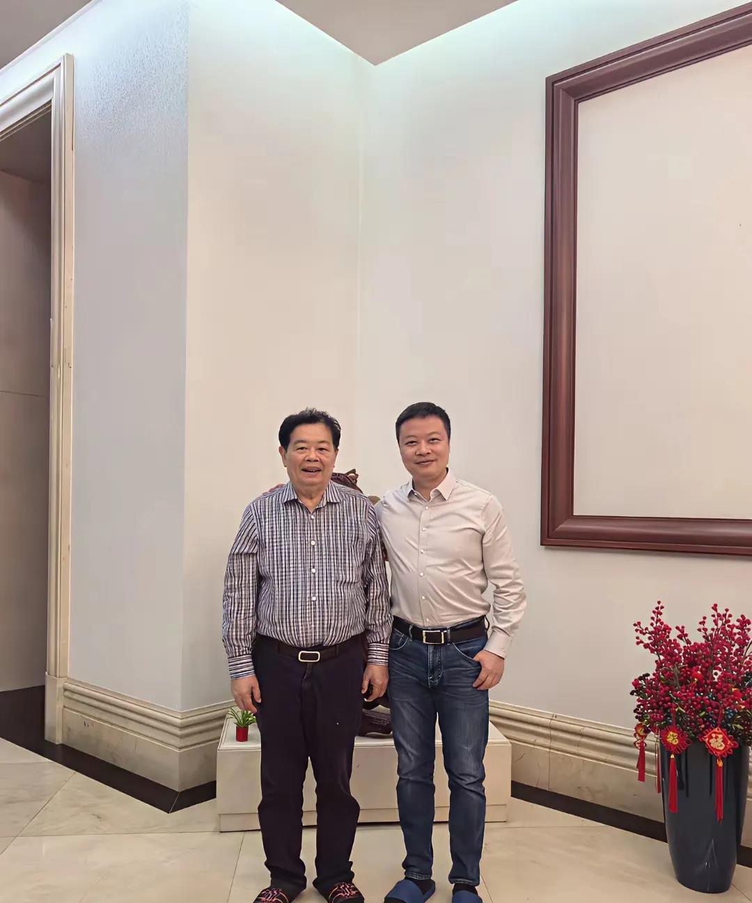 去曹德旺家，必须换拖鞋，不管你段位多高身价多高