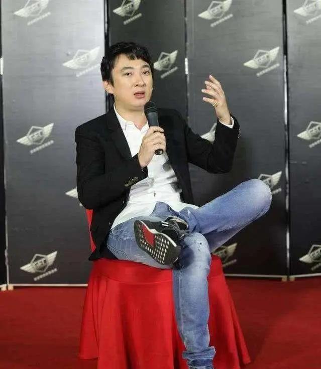 孙宇晨和王思聪，谁更受女生欢迎呢？孙宇晨，富一代!王思聪，富二代!这两个
