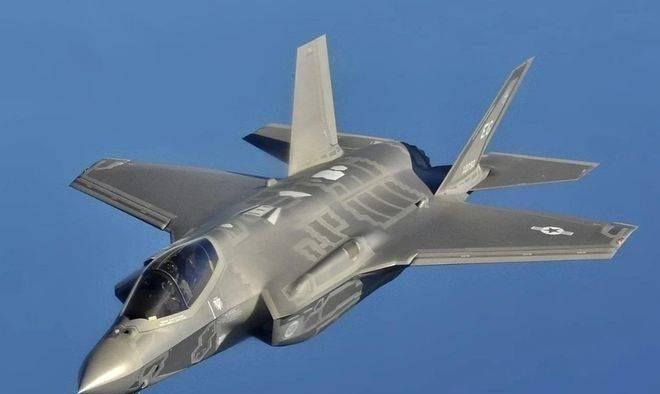 美国自己把F-35零件运到中国，弄丢了，怪谁？据美媒9月18日披露，今夏一批原