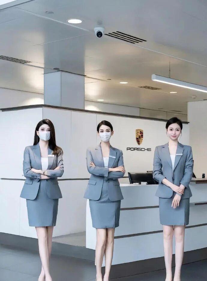 保时捷三姐妹跳槽到尊界了这个跳槽是对的，保时捷销量如何先不说，国内排面还得是尊界