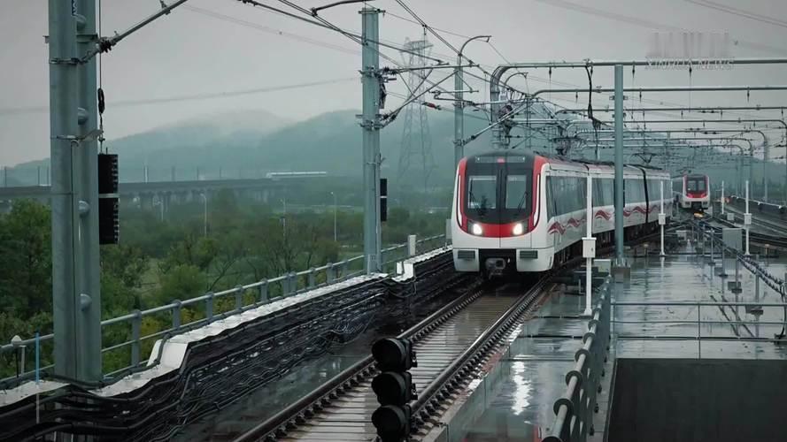 看一下宁(南京)马(马鞍山)市域铁路通车概况:宁马市域（郊）铁路（宁马线）