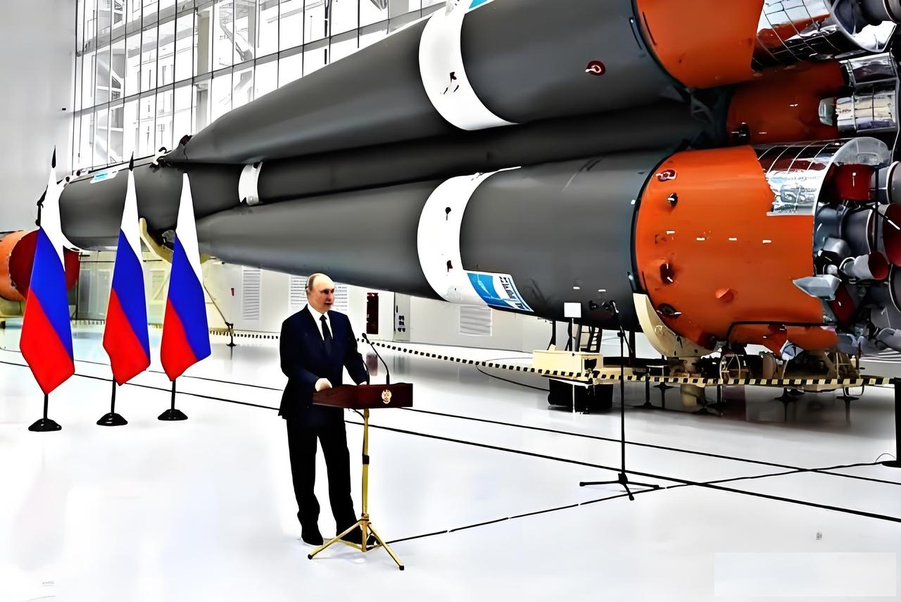 黑夜中传来巨响，俄罗斯核工厂天崩地裂，火烈鸟导弹创下最远击杀距离！2026年2