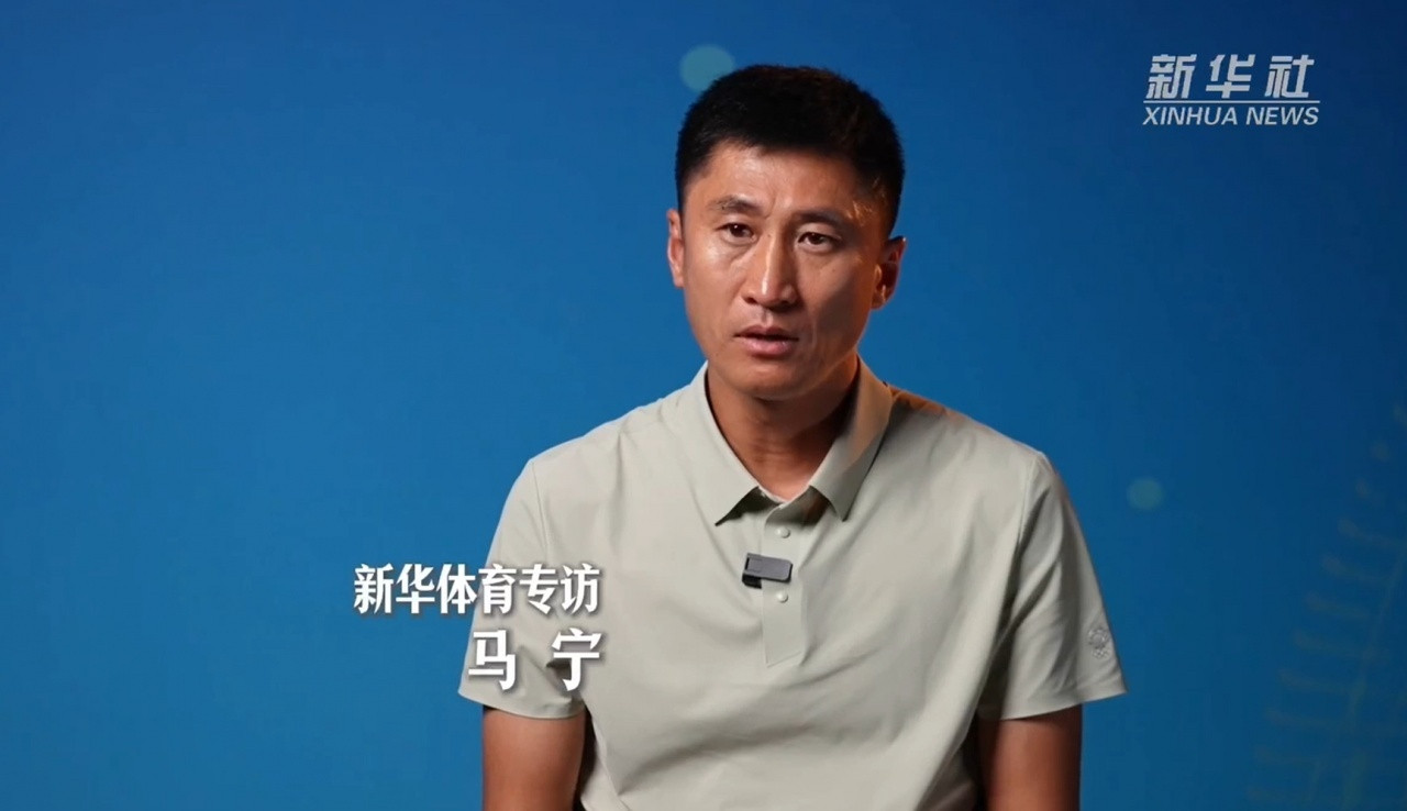 马宁回应无缘执法淘汰赛世界杯马宁接受新华社专访，他回应了未能主哨世界杯淘