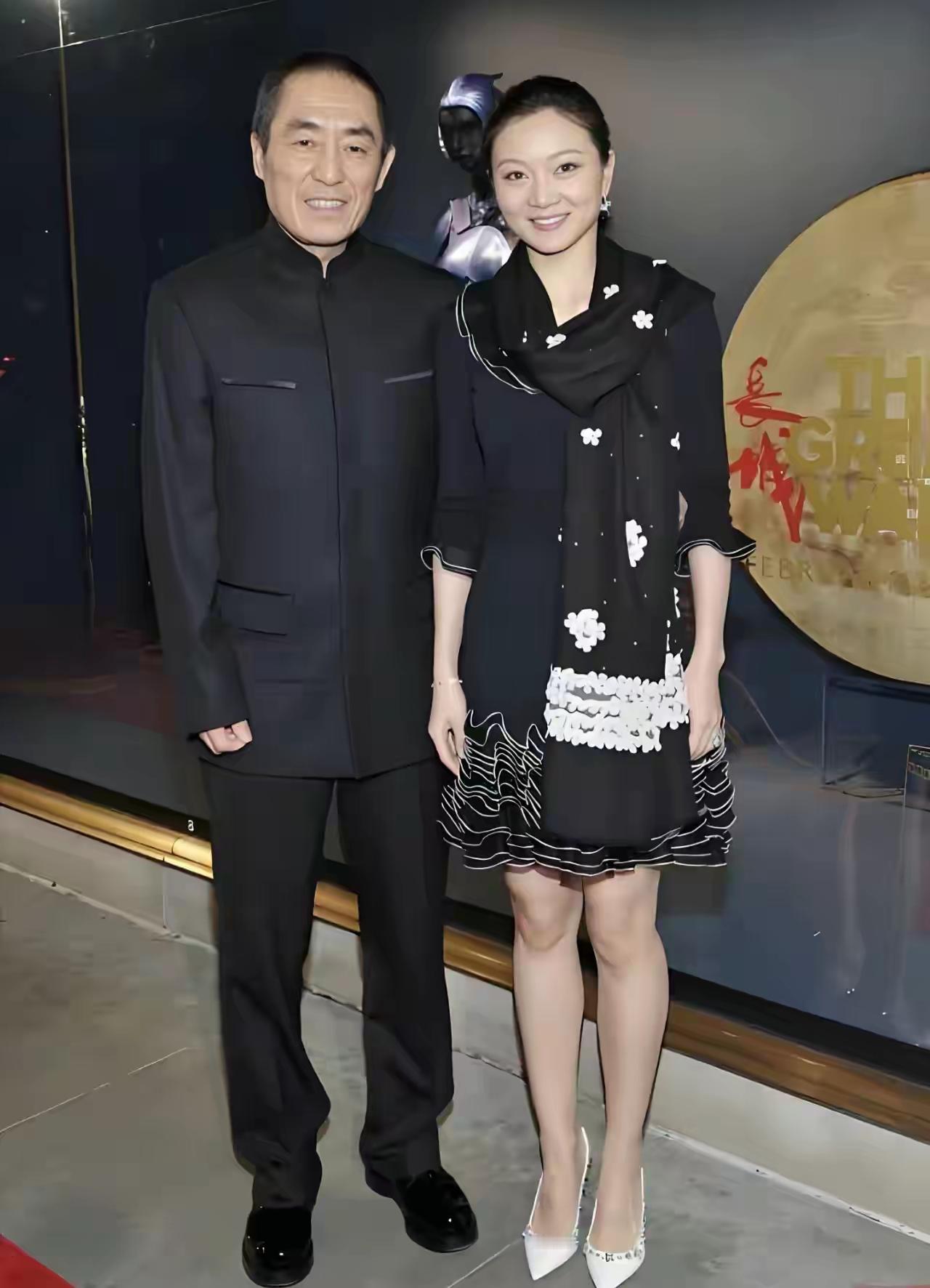 张艺谋陈婷夫妻照