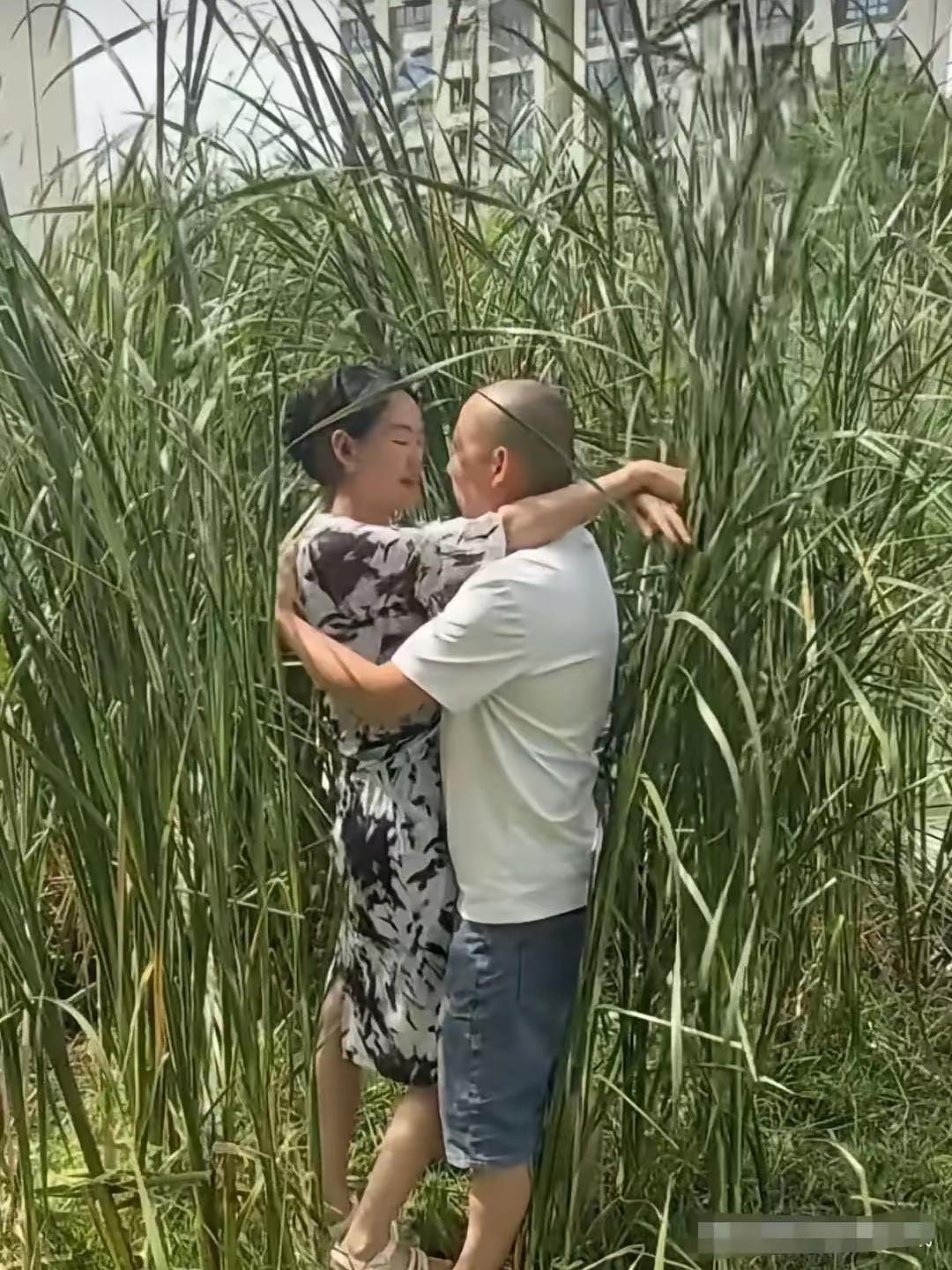 大哥每天都出去钓鱼去。今天终于钓到大鱼了[捂脸哭]