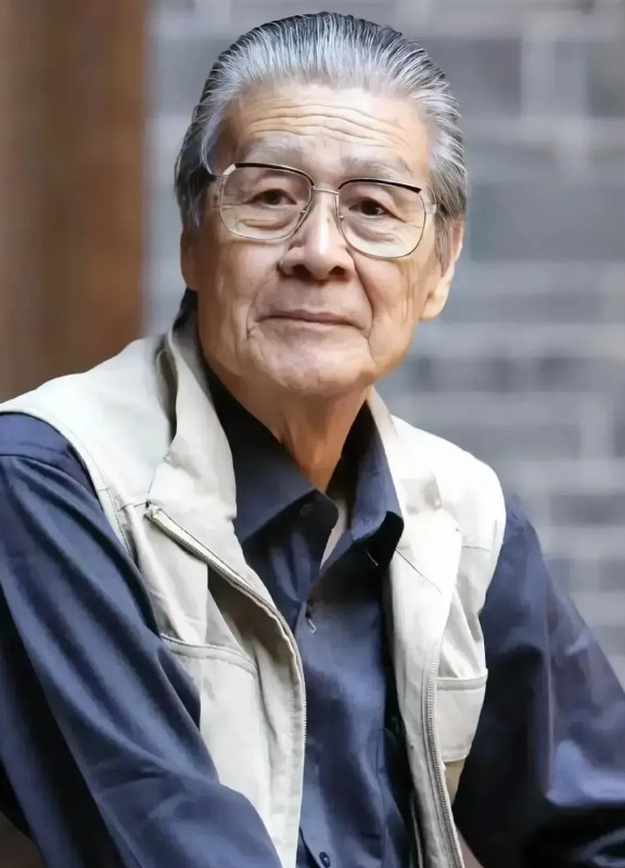 老了以后，才知道1.舅舅再不好，也比叔叔亲。2、姨再不好，也比姑姑亲。