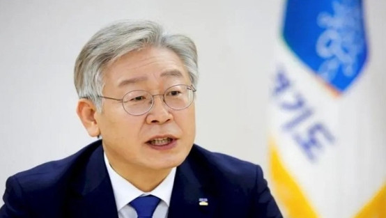 快讯！日本拒绝对美国认怂；巴铁求助中美俄；李在明迎来最大对手