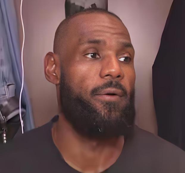 湖人赢球，老詹赛后表态能把人听哭。今天湖人大胜勇士后，老詹赛后采访时是这么说的