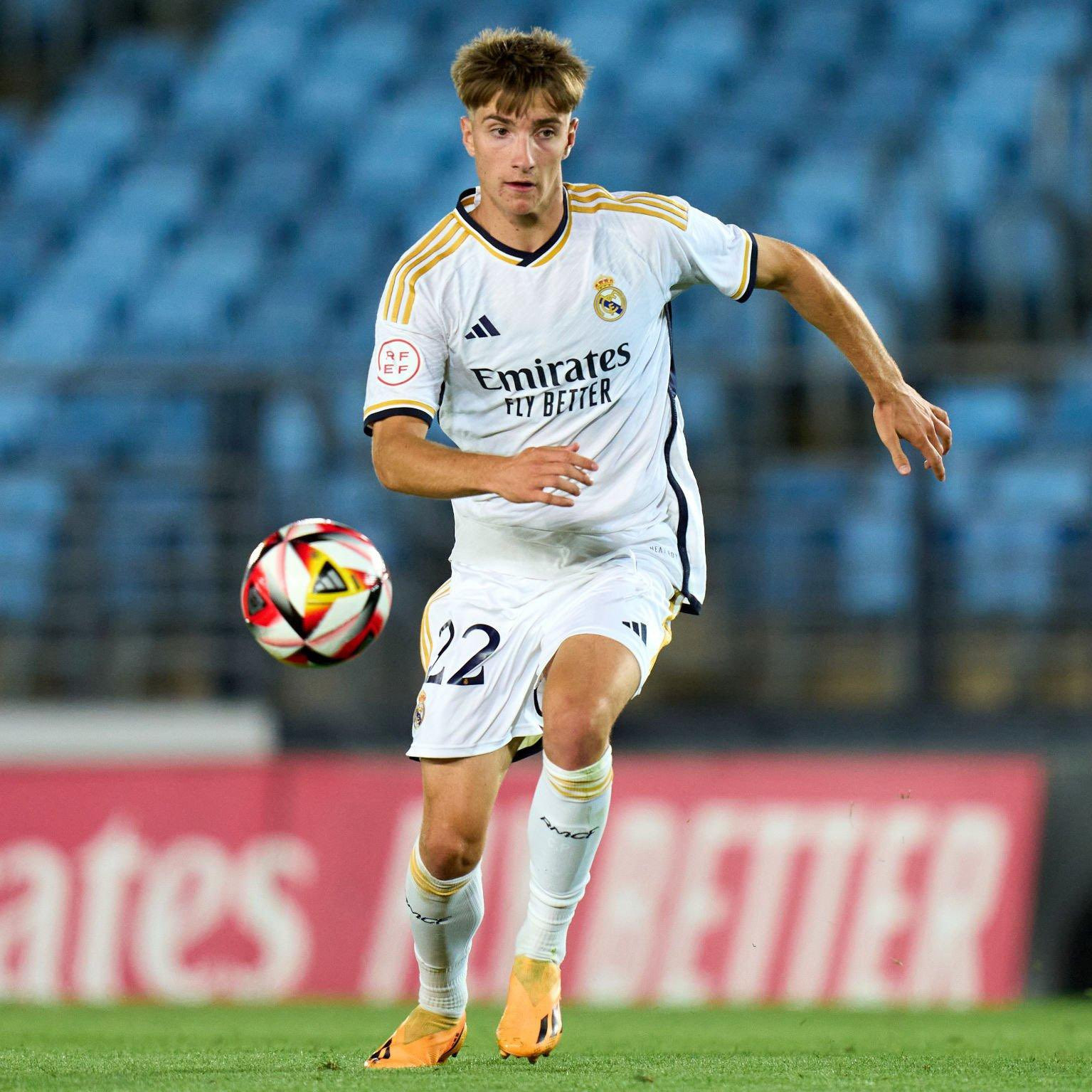 皇家马德里不明白为什么哈维·阿隆索从未召塞萨尔·帕拉西奥斯与一线队一起训练，因为