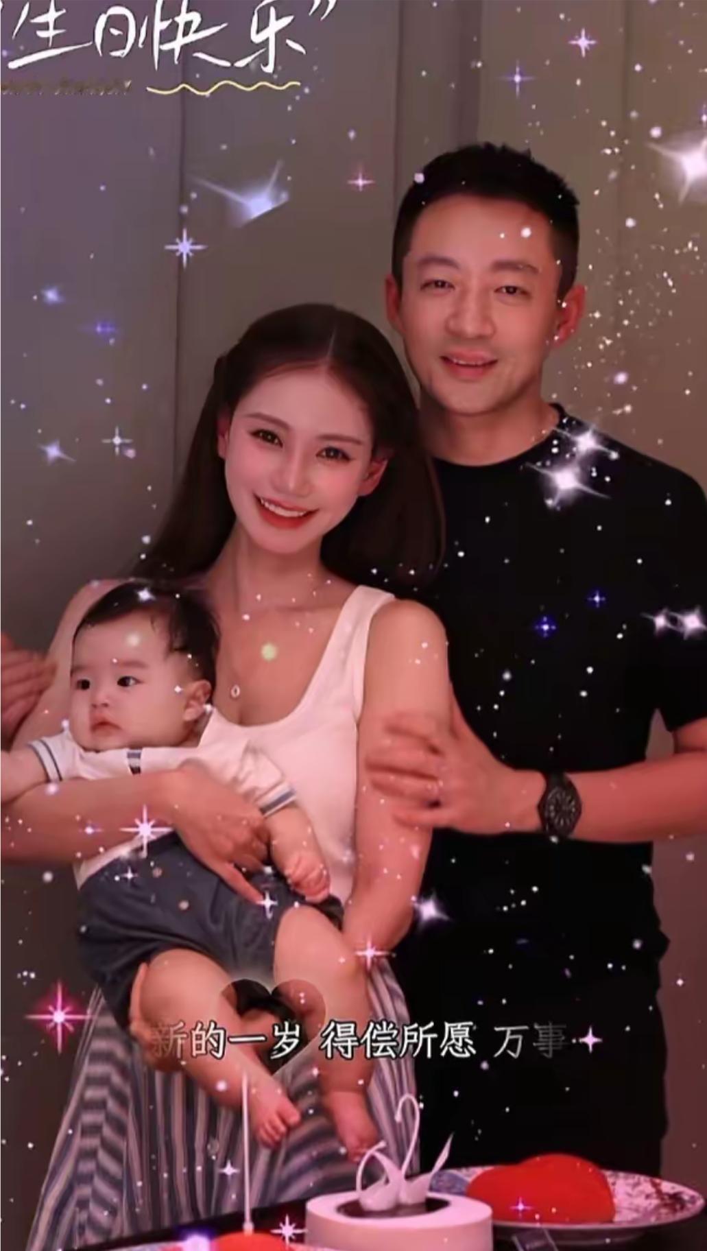 马筱梅真是太幸福了，有一个可爱的小宝，还有一个爱她的老公。马筱梅生日，小菲精心