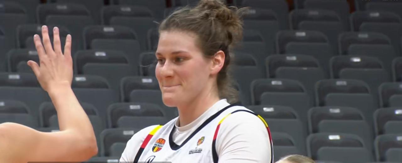 3月17日下午，在2026女篮世预赛中，比利时队93:50大胜捷克队。四