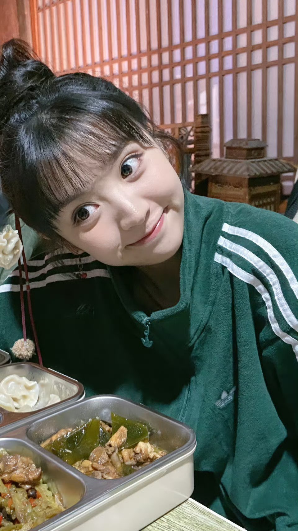 可爱搞怪～～田曦薇～～田曦薇田曦薇