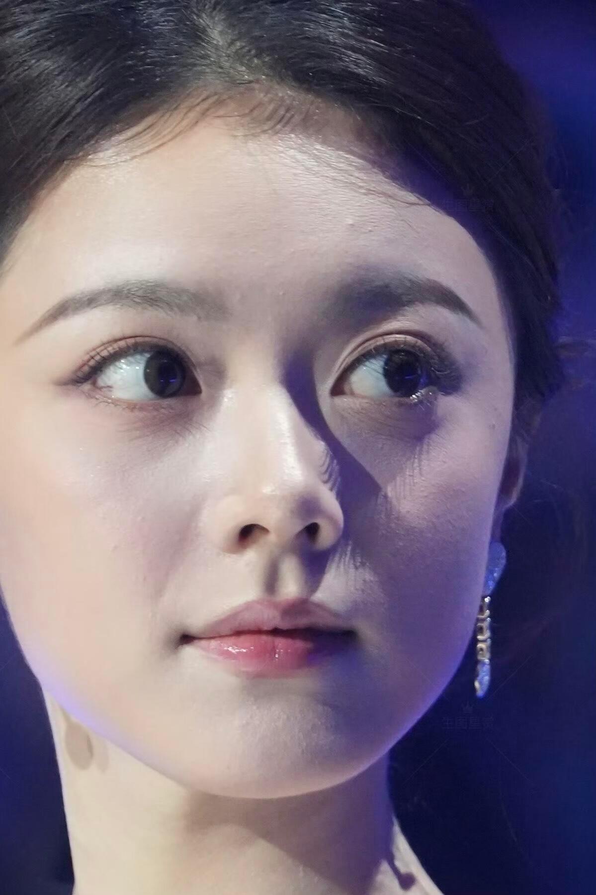 赵今麦是我见过眼裂最大的女明星….💫