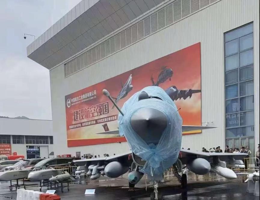 巴铁再次下单国产战机？对阵台军最强F-16V，歼10C也有十足把握？