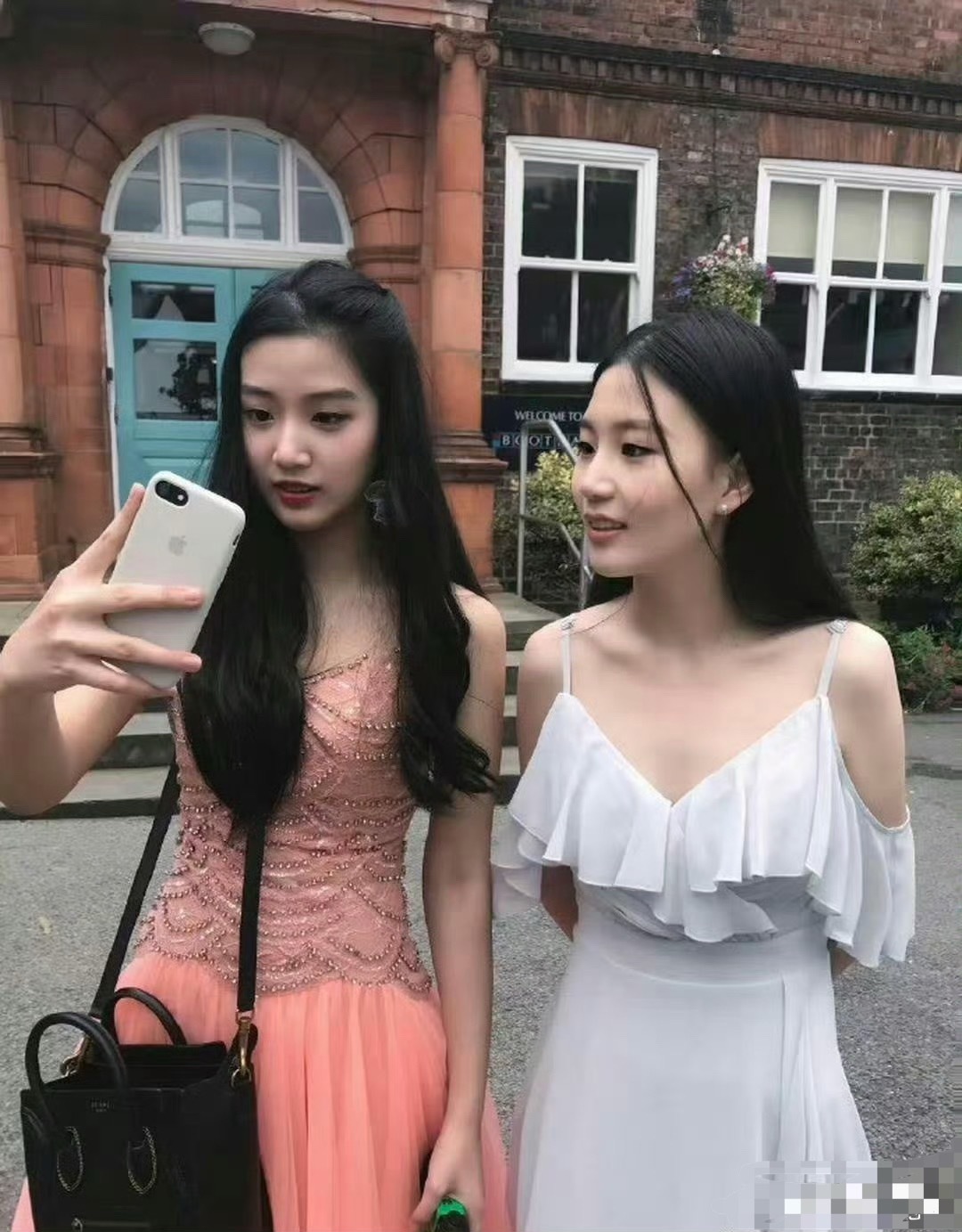 卢昱晓当留子那‏会儿，‏‏‏感觉反而比﻿现在混内娱更清纯更美。⁠⁠